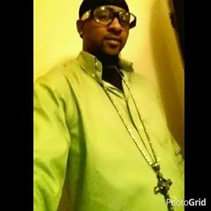 Meet your Posher, Fred